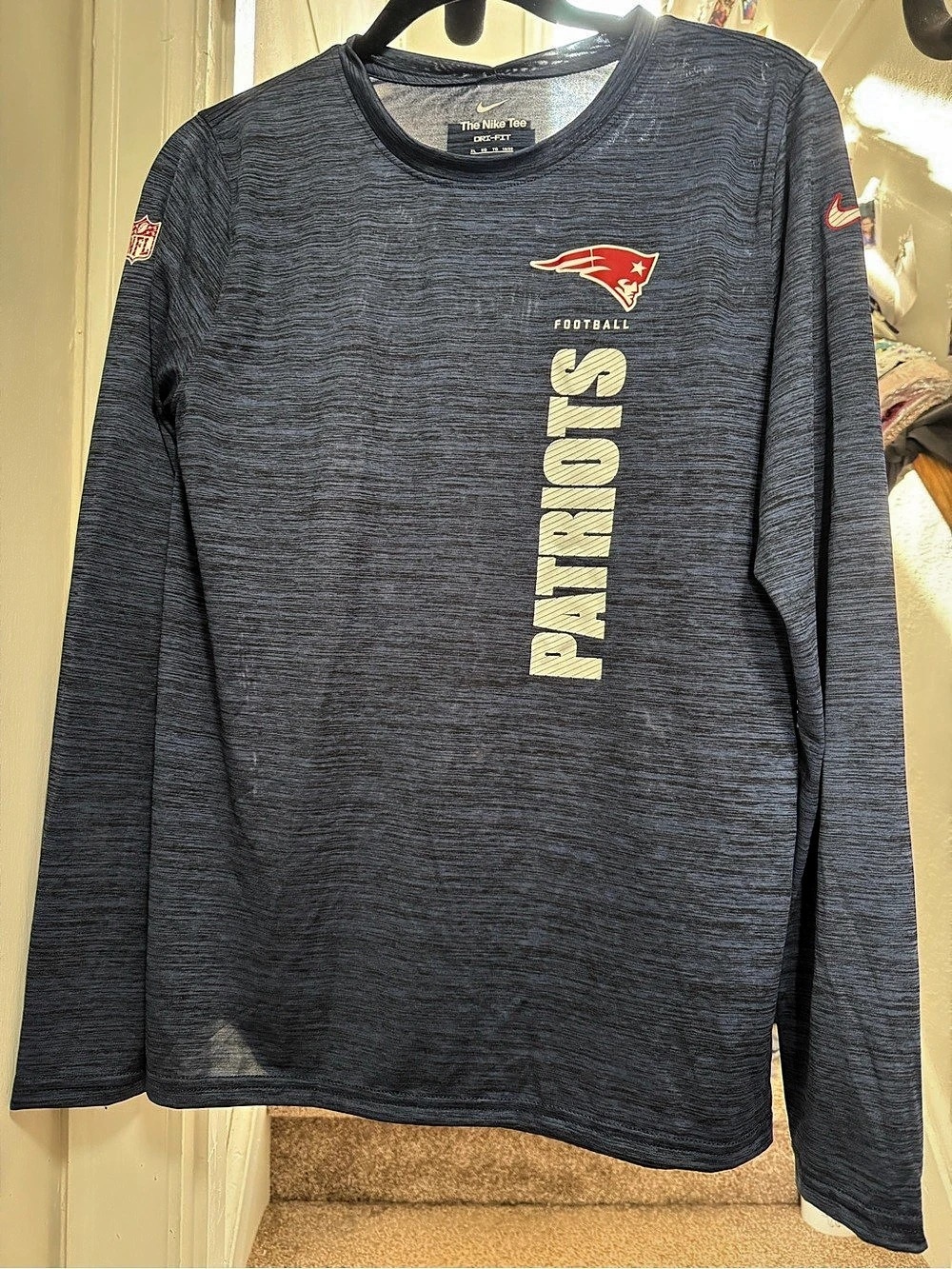 Nike New England Patriots Dri-FIT Long Sleeve Tee XL
